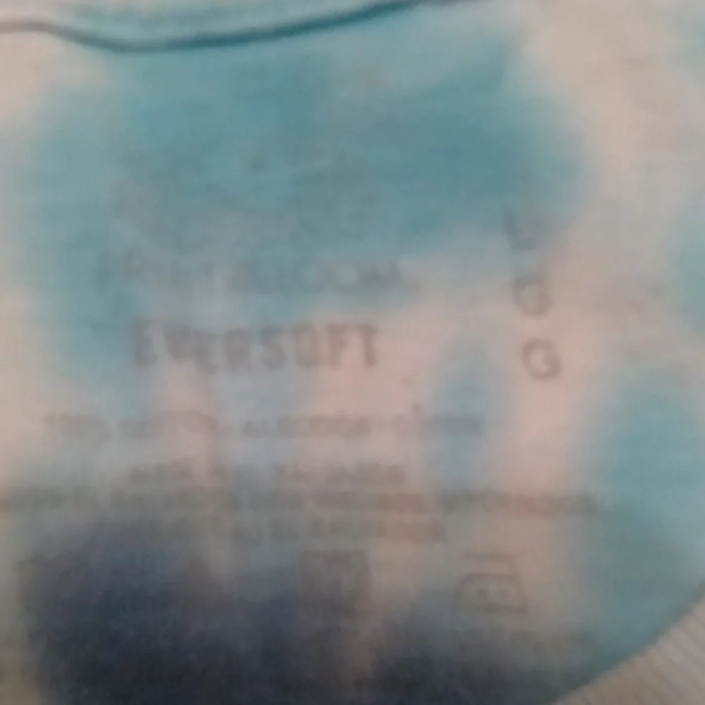 Women's Lg t shirt - Picture 3 of 5